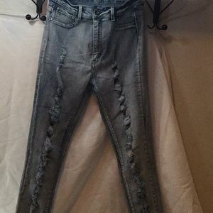 Skinny high waisted jeans